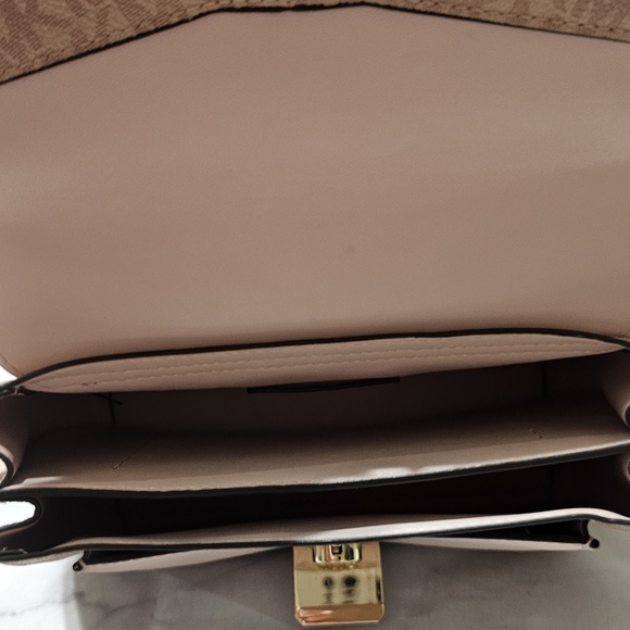 Michael Kors Pink and GoldWomen's Bag - Picture 8 of 9